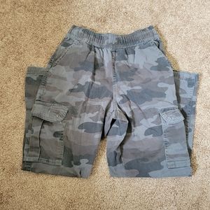 Children's Place boys camo pants